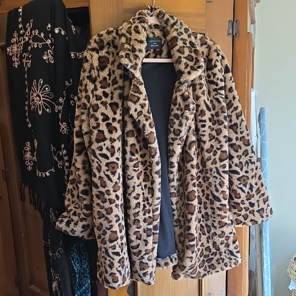 Love Tree Brown Leopard Teddy Jacket
